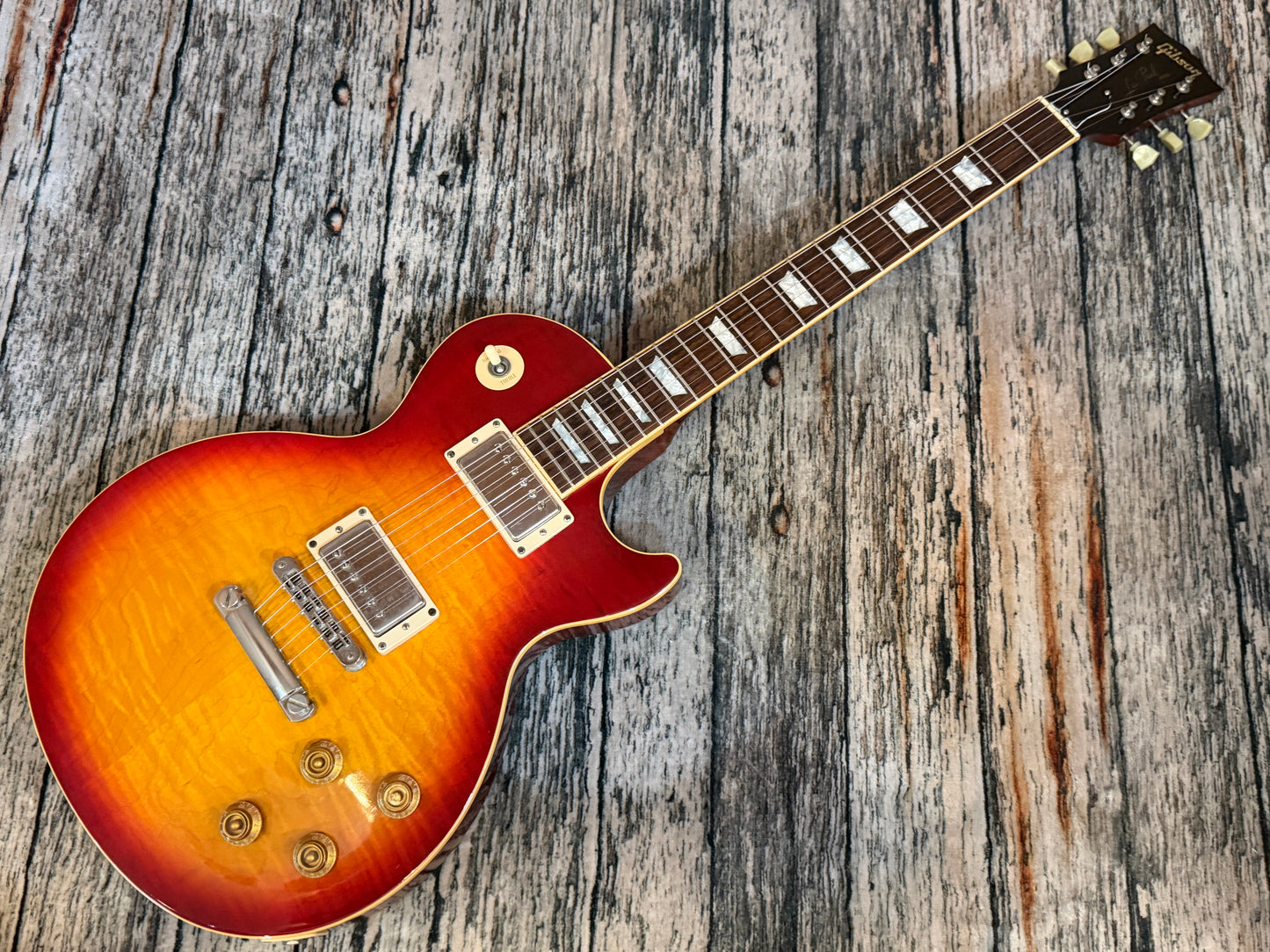 Gibson Les Paul Standard Premium plus - 2002 Stunning guitar