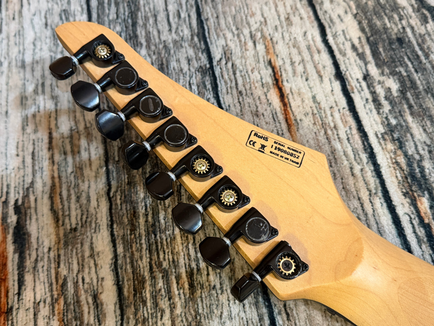 Sub Zero Generation 8 string guitar - Black