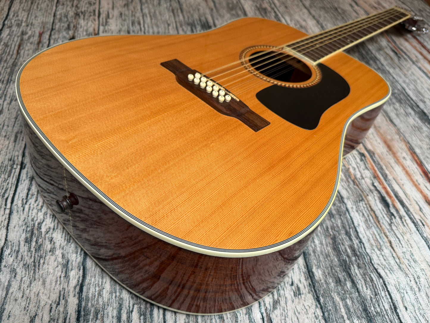 Washburn D10S12 string acoustic