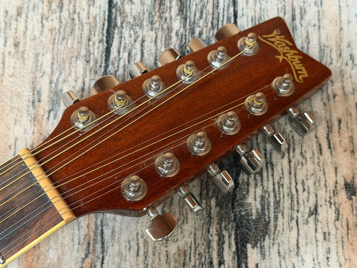 Washburn D10S12 string acoustic