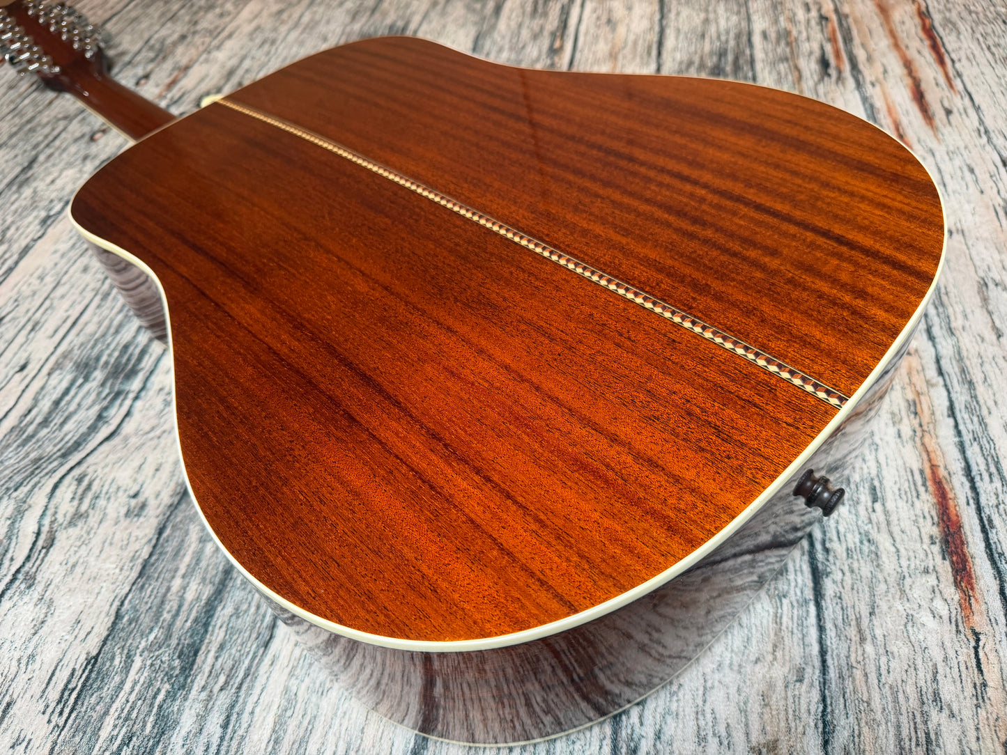 Washburn D10S12 string acoustic