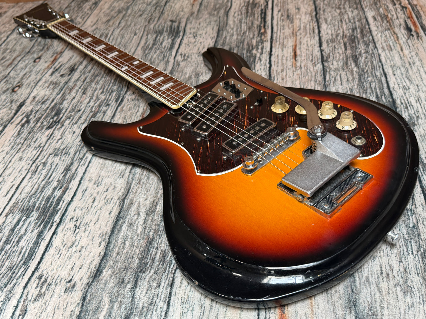 Silvertone Teisco Japan Model 1441 1960's