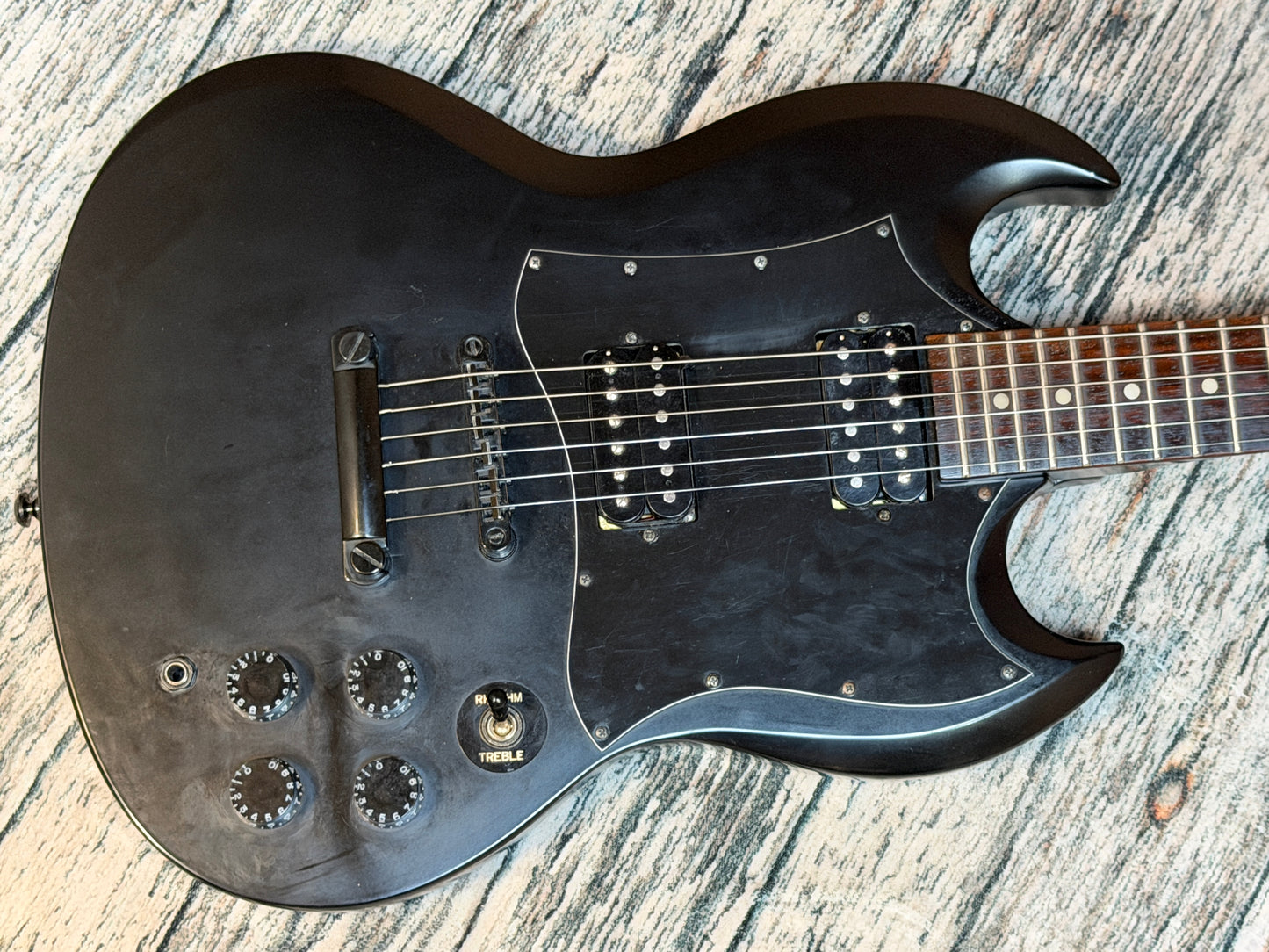 Epiphone SG - SG310 - All black mod!
