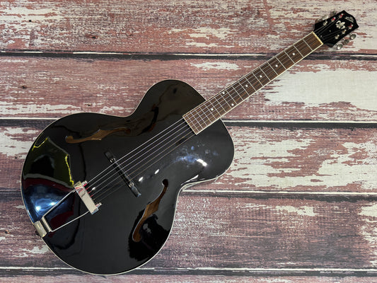 The Loar LH-300 Jazz acoustic