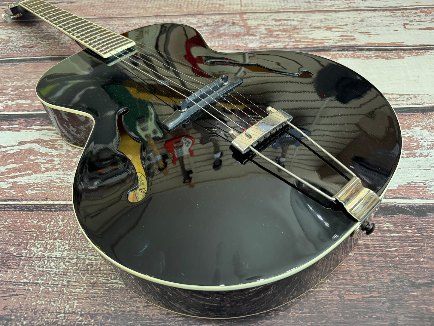 The Loar LH-300 Jazz acoustic