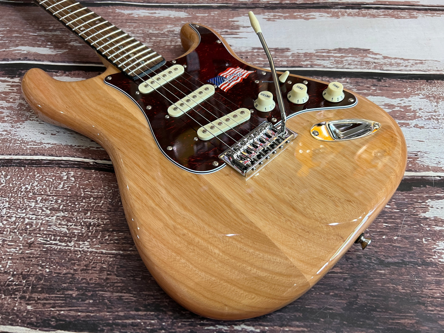 SALE SX USA Swamp Ash ST Style Natural