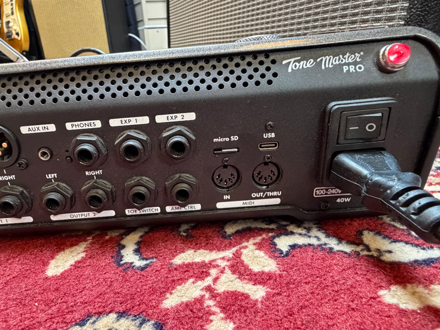 Fender Tone Master Pro Multi-Effects Guitar Workstation