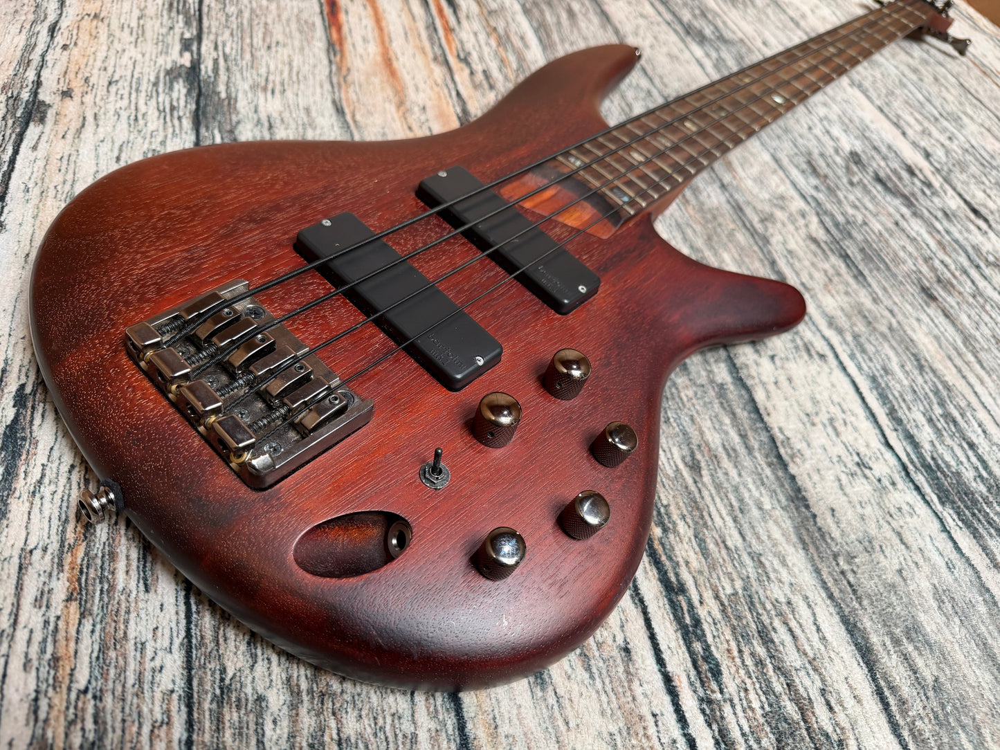 Ibanez SR500 Active 4 string bass - Bartolini