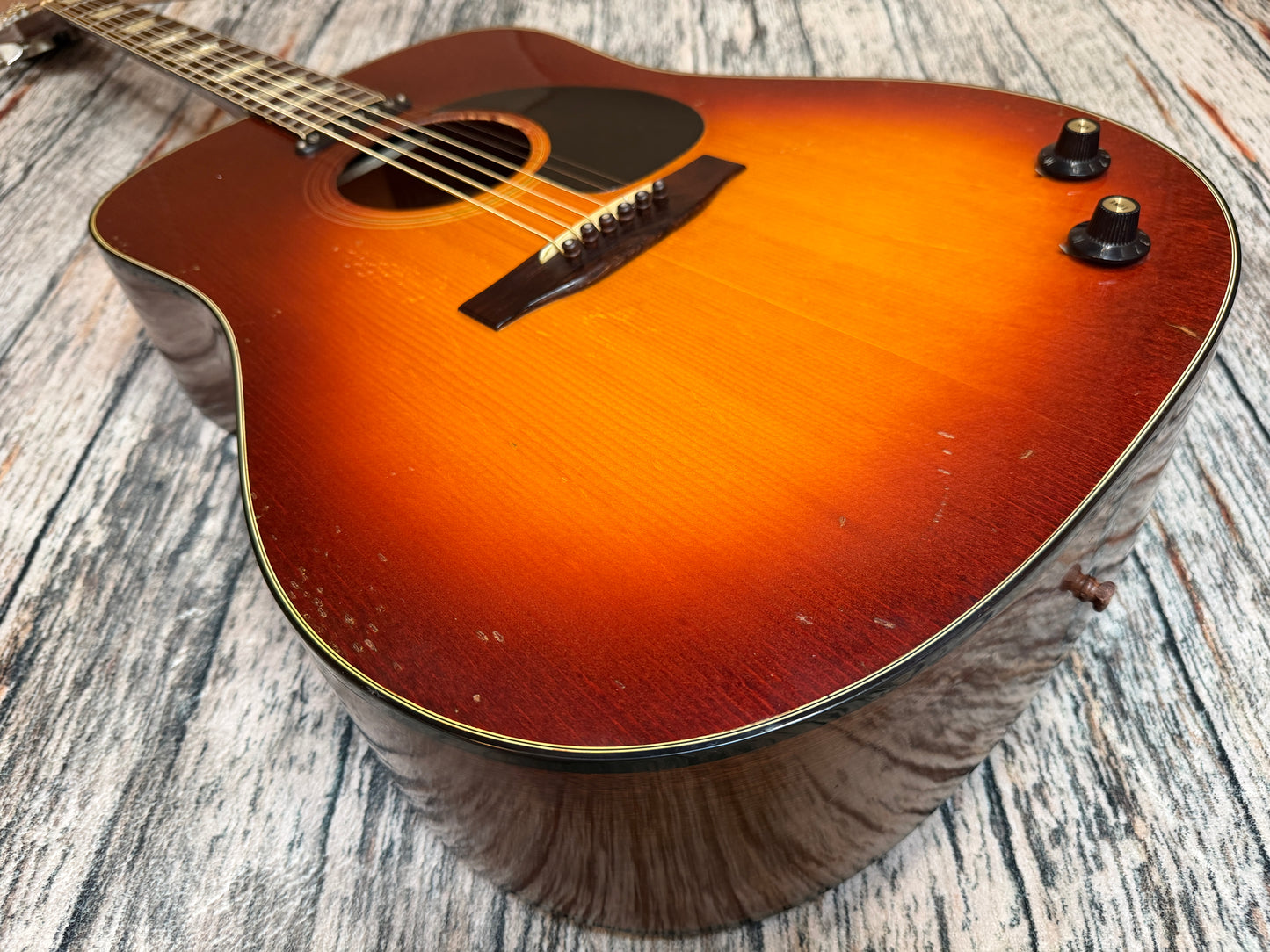 Gibson Original vintage 1973/5 J-160E Custom - "John Lennon"