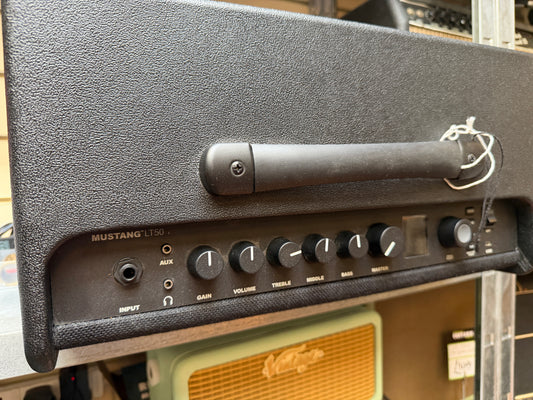 Fender Mustang LT50 modelling guitar combo
