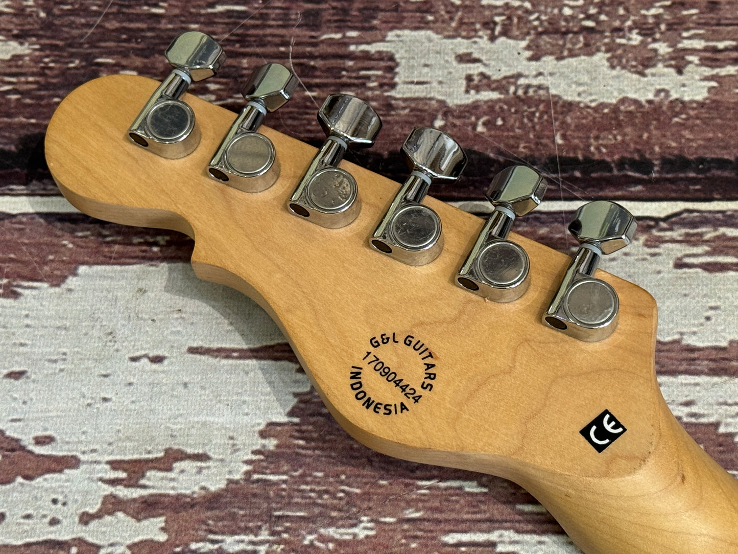 G&L Tribute ASAT Classic Bluesboy Semi-hollow. Natural ash.