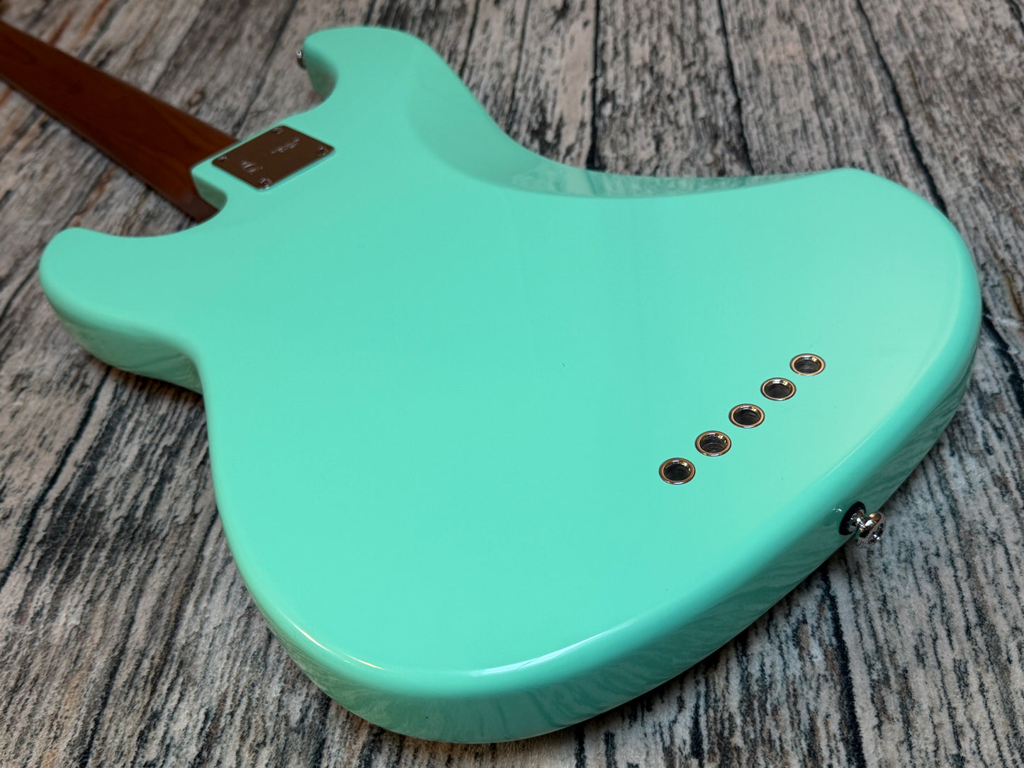 Sire P5 5 String Second Generation. - Mild Green