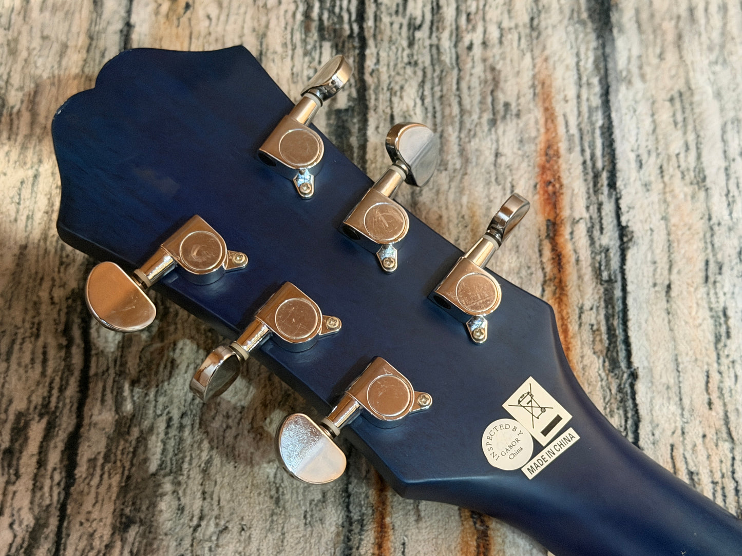 Epiphone AJ220S-TL Drop shoulder acoustic