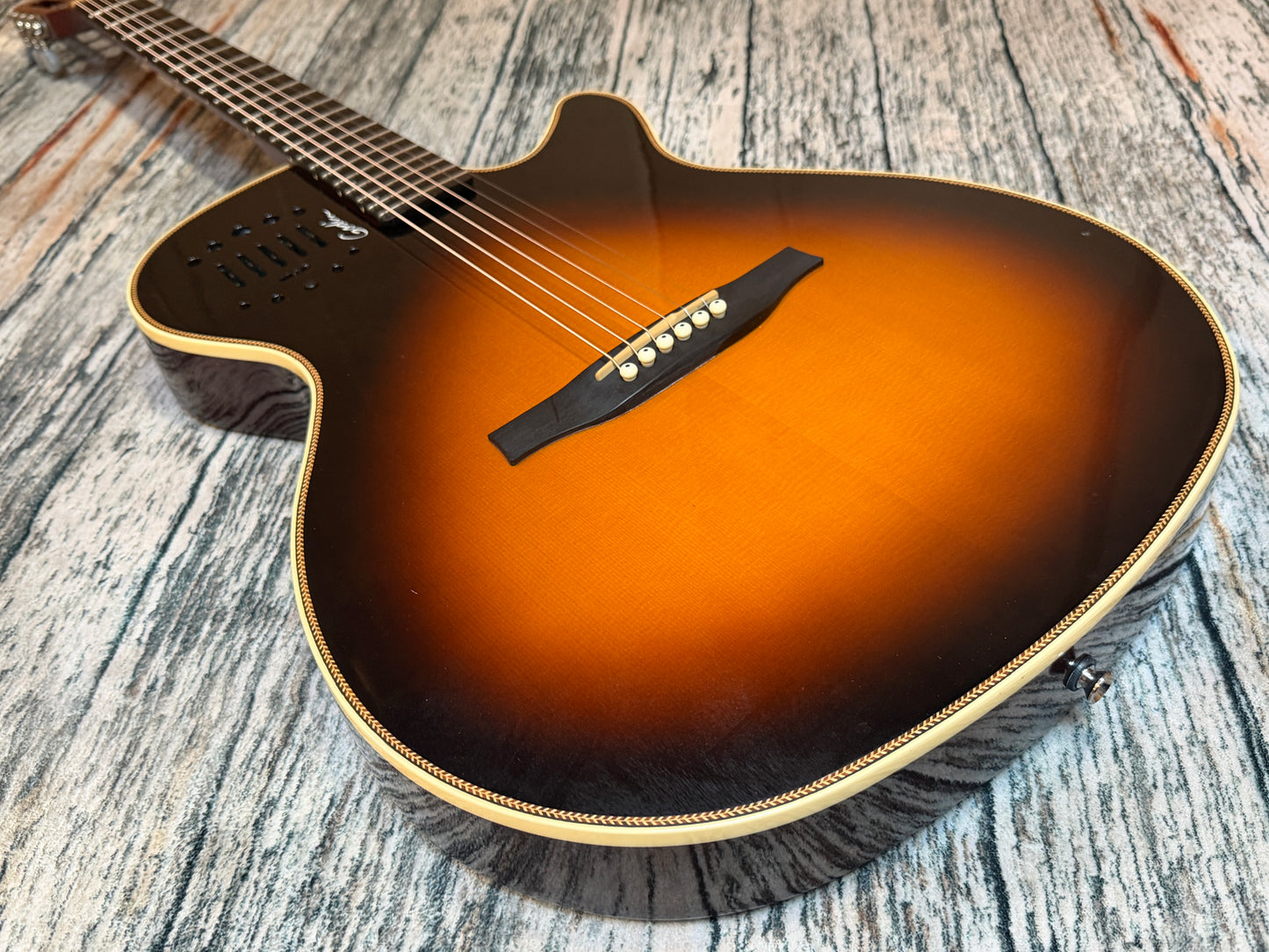Godin Multiac Steel Duet Ambience.
