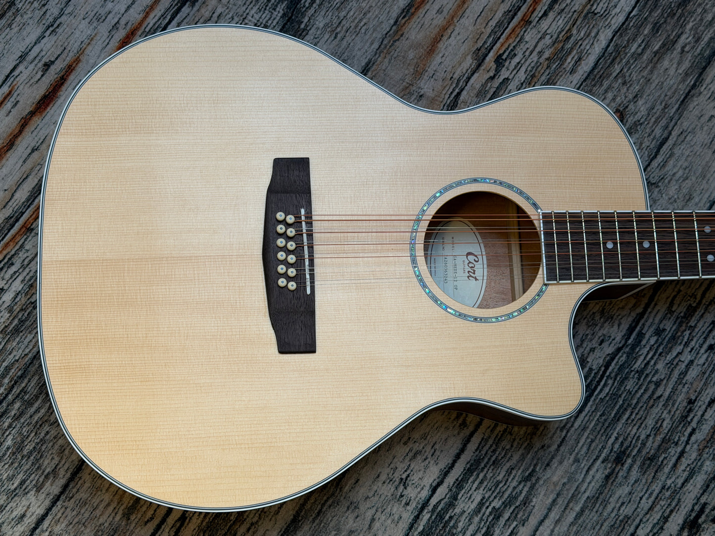 Cort GA-MEDX - 12 OP 12 string electro