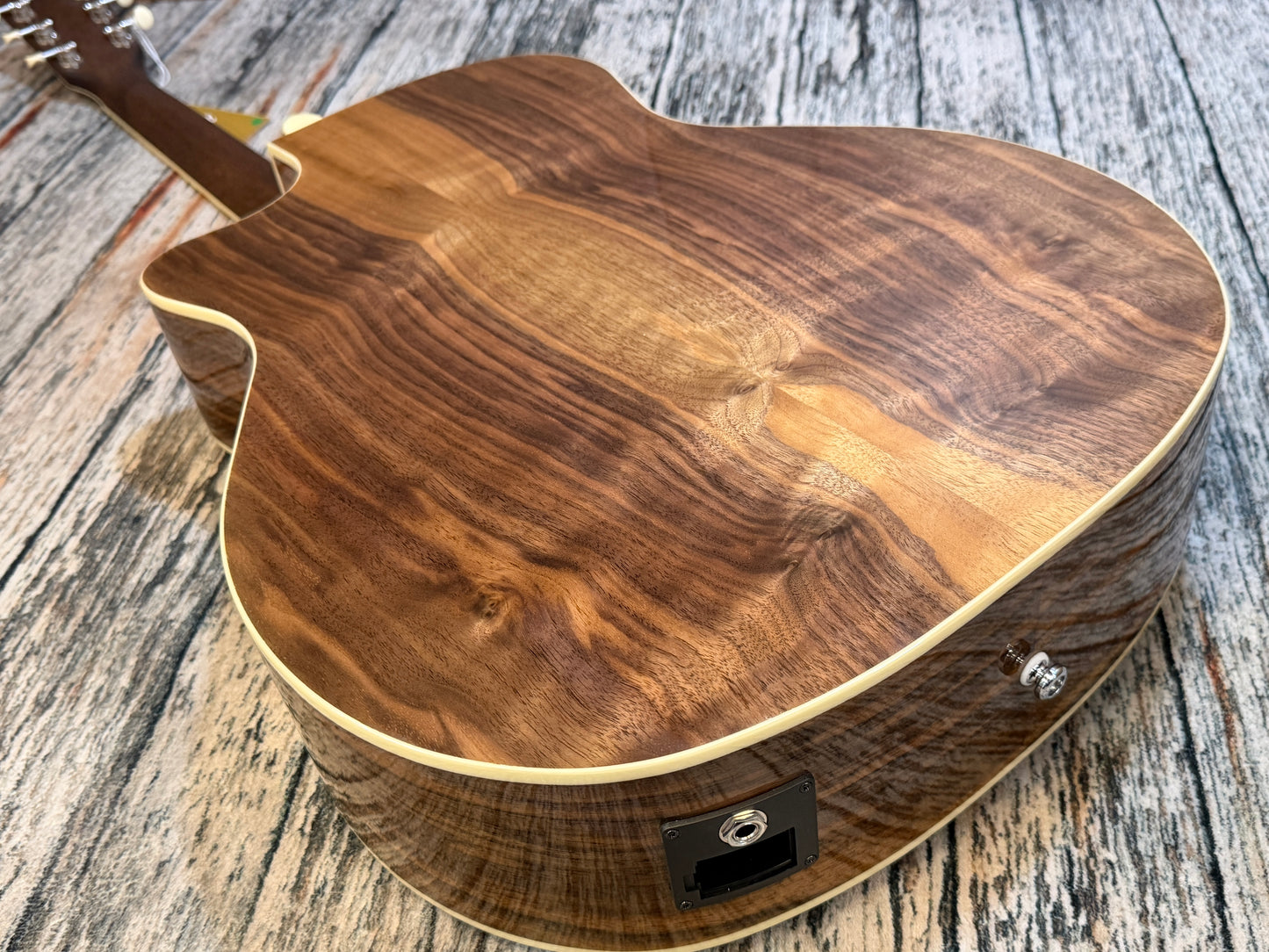 Cort Exotic-GA Walnut SS - Electro Acoustic
