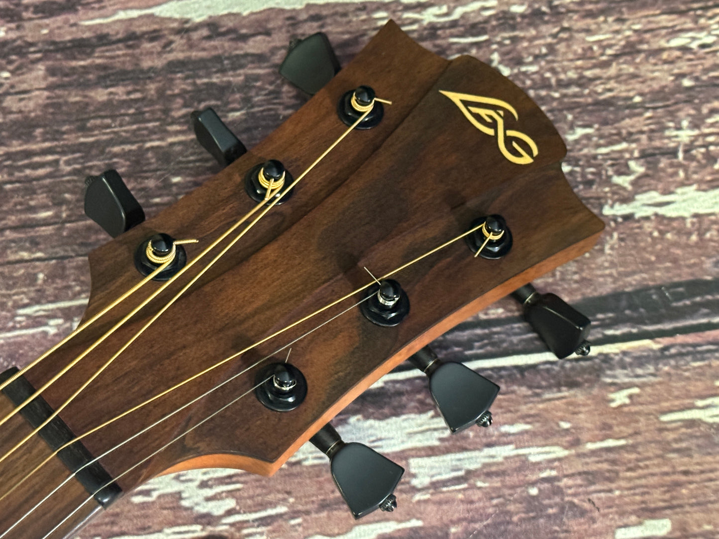 LAG T88 ACE Solid top electro acoustic