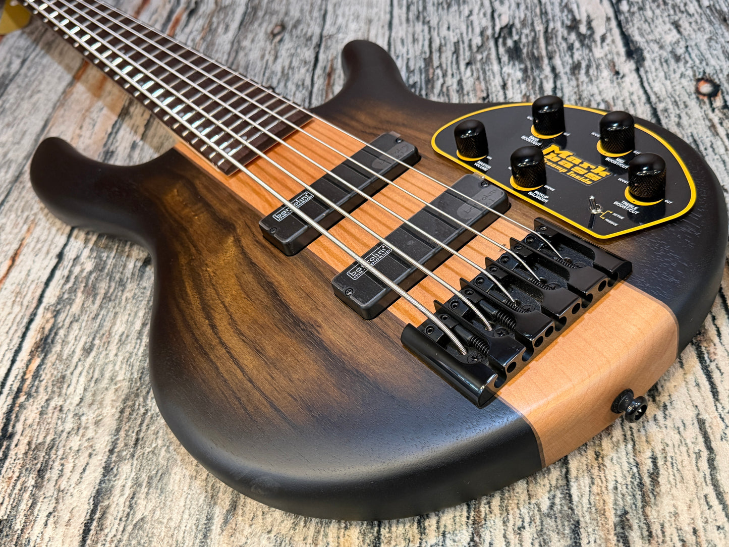 Cort C5 Plus Active 5 - MarkBass pre amp - Bartolini pickups