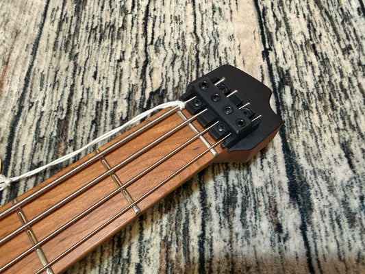 Cort Space 4 Stardust Black headless active bass