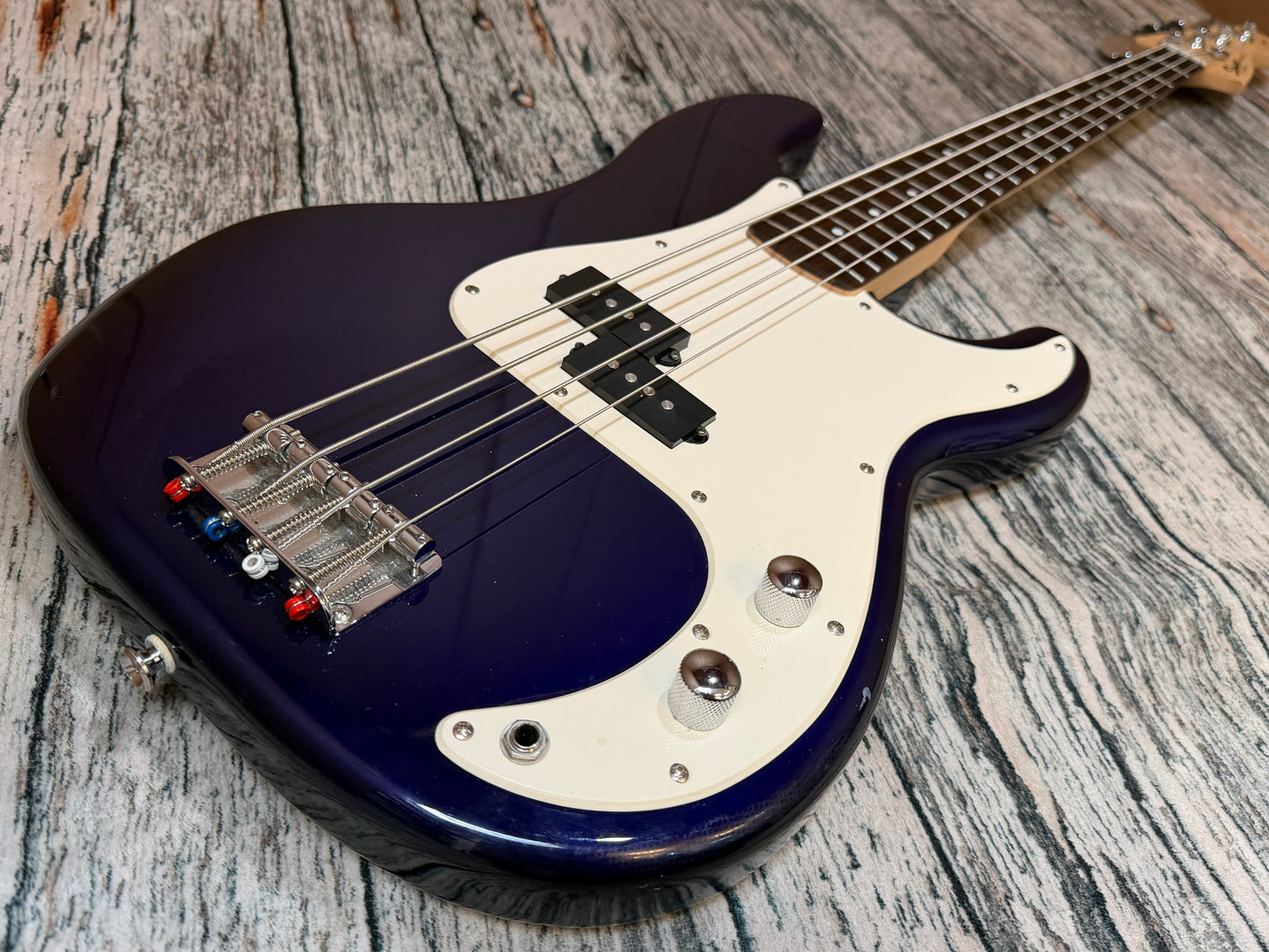 Squier Affinity Precision Bass