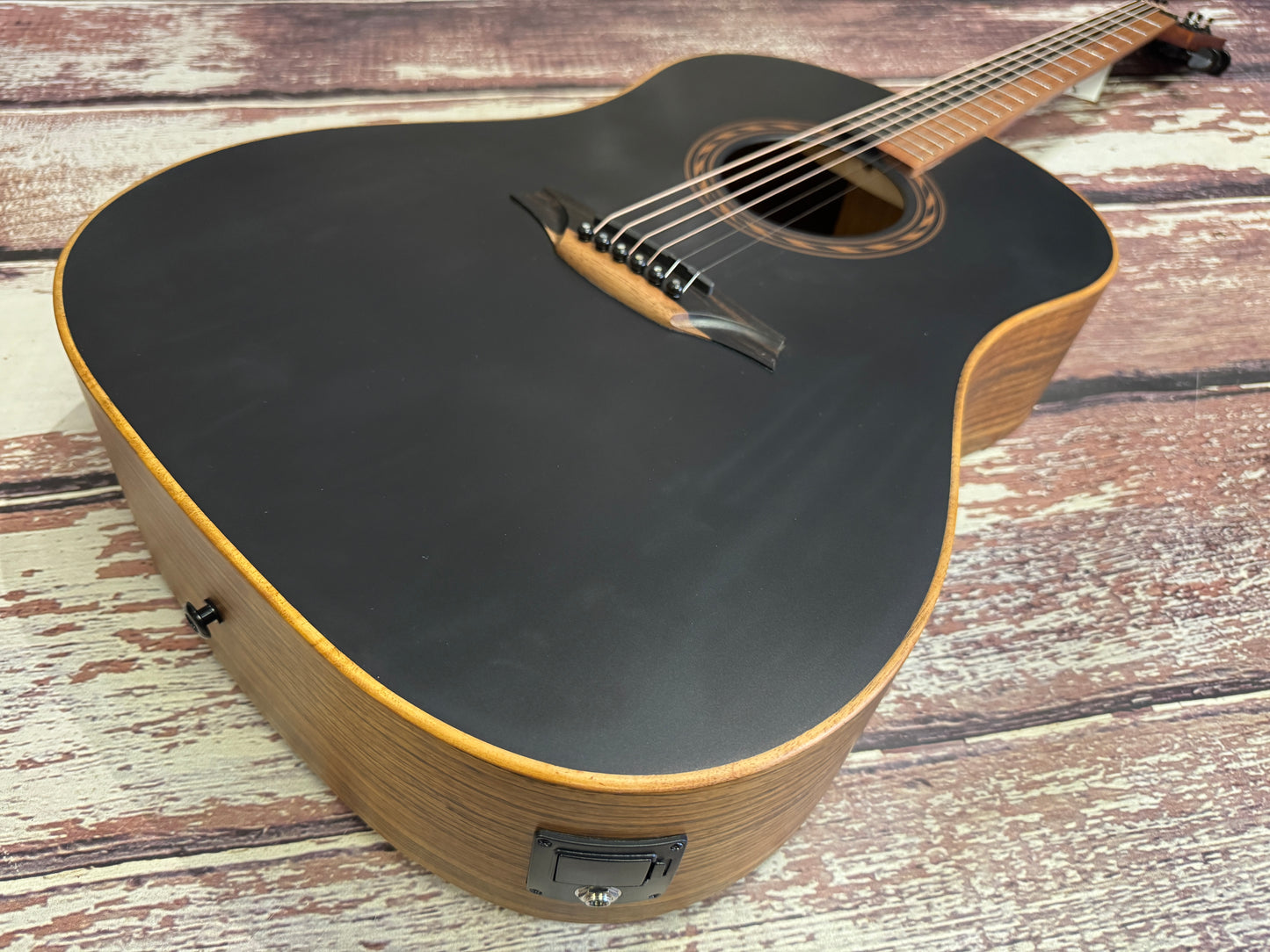 Bromo BAT9ME - Black