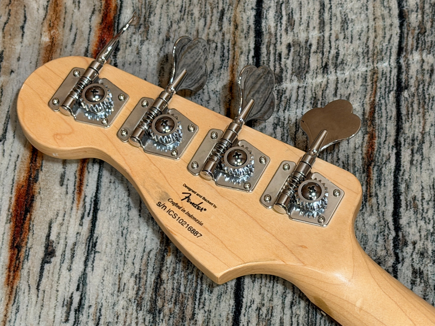 Squier Affinity Precision Bass