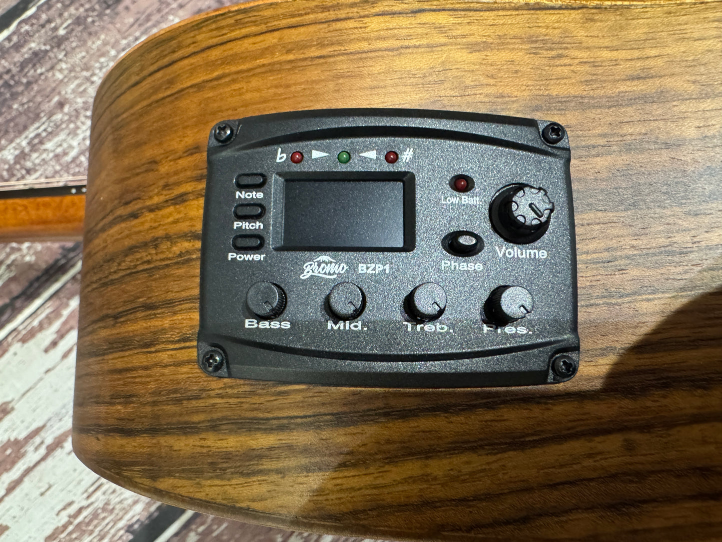 Bromo BAT9ME - Black