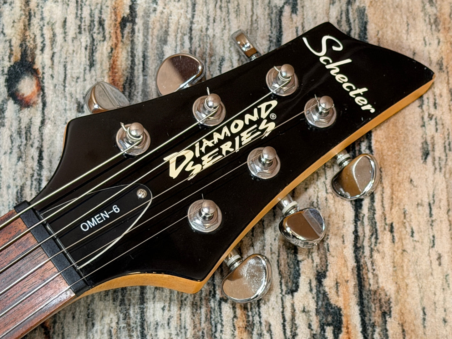 Schecter Diamond Series Omen 6