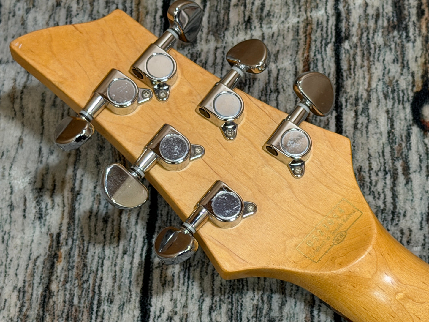 Schecter Diamond Series Omen 6