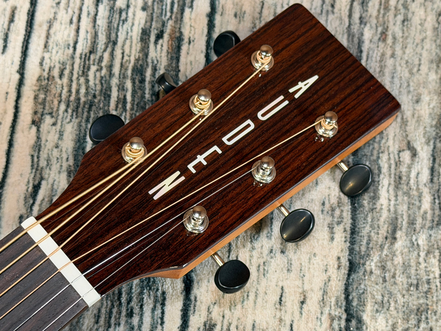 Auden TT Colton Cutaway Spruce Rosewood - Supernatural Preamp System
