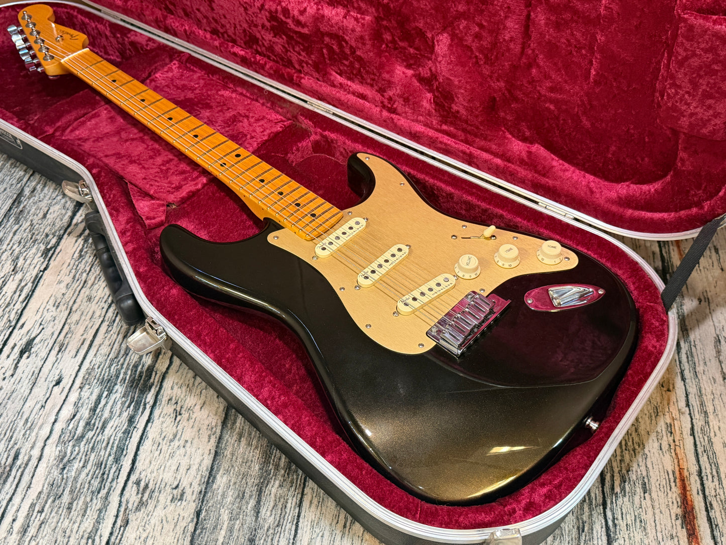 Fender USA American Ultra Stratocaster - Texas Tea - 2021