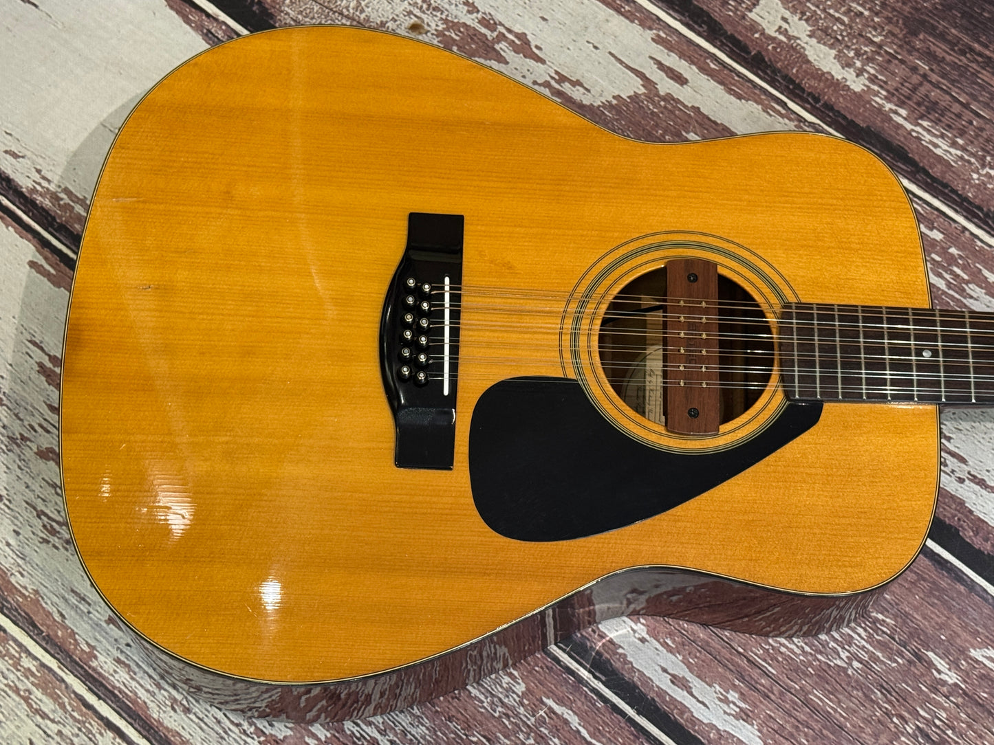 Yamaha FG410-12 string with sound hole pickup