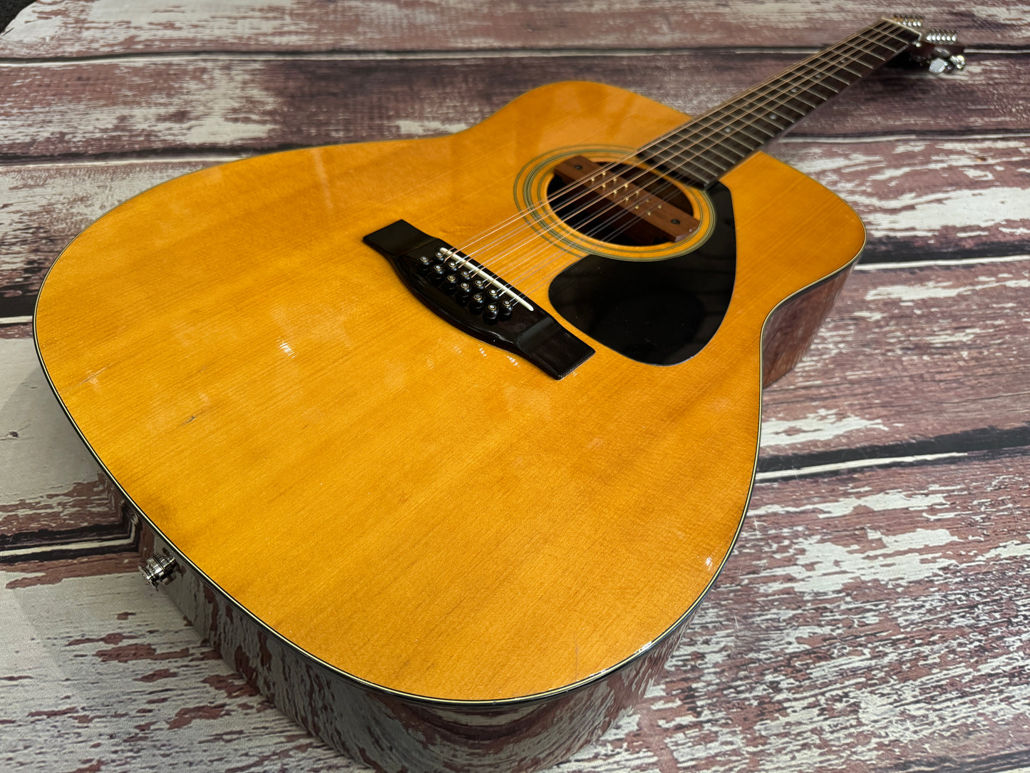 Yamaha FG410-12 string with sound hole pickup