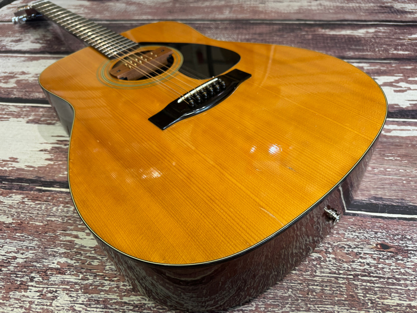 Yamaha FG410-12 string with sound hole pickup