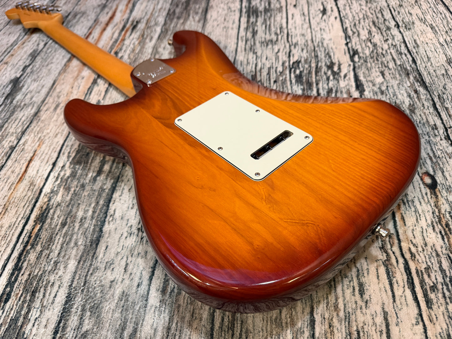Fender American Elite Stratocaster - Tobacco Sunburst