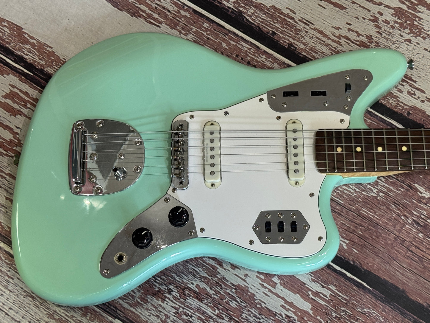 Squier Vintage Modified Jaguar - Surf Green