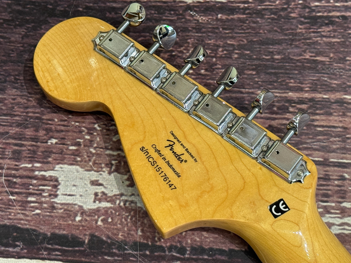 Squier Vintage Modified Jaguar - Surf Green