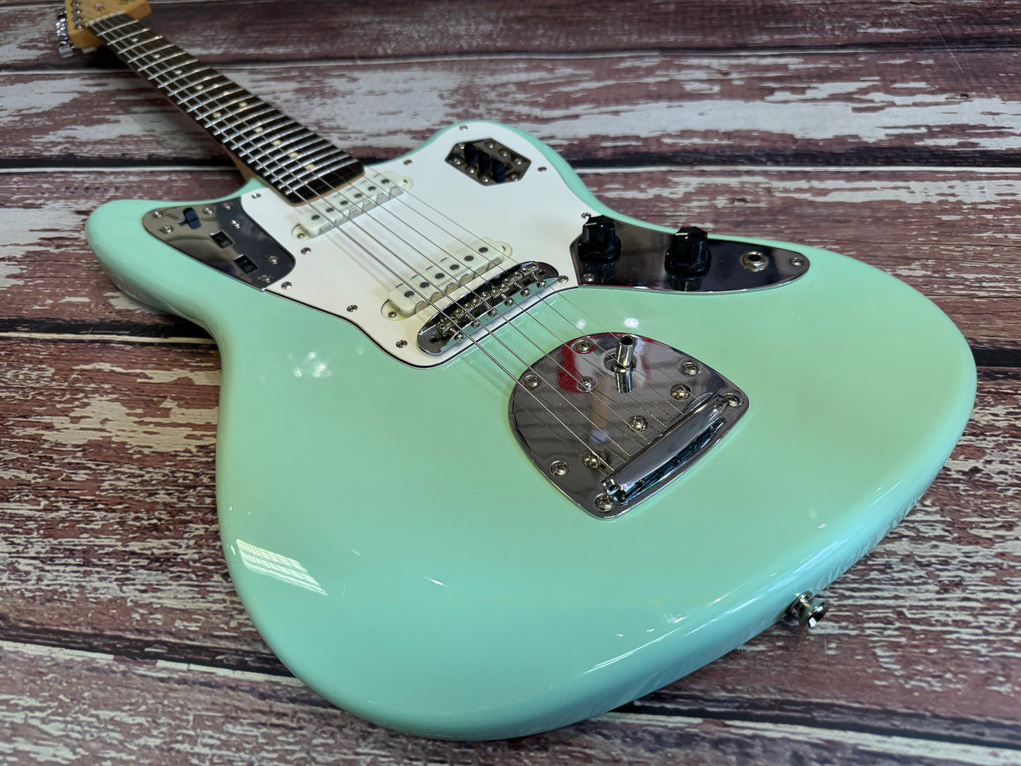 Squier Vintage Modified Jaguar - Surf Green