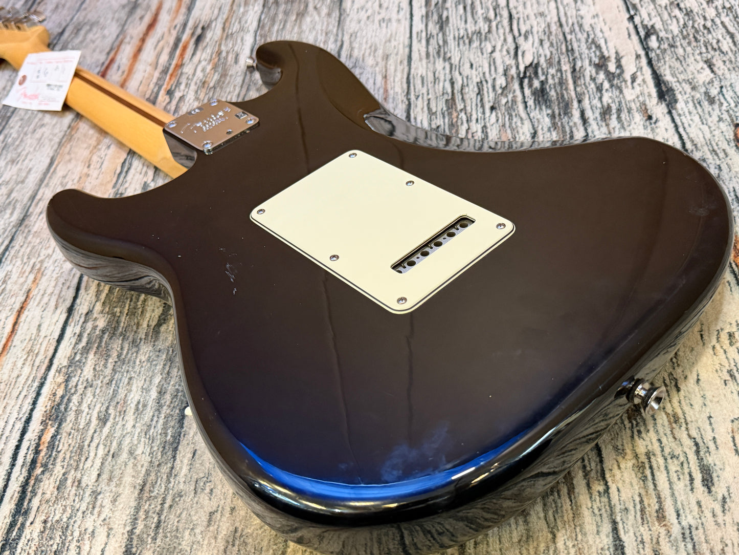 Fender USA Standard Stratocaster 2008 - Custom Shop pickups.