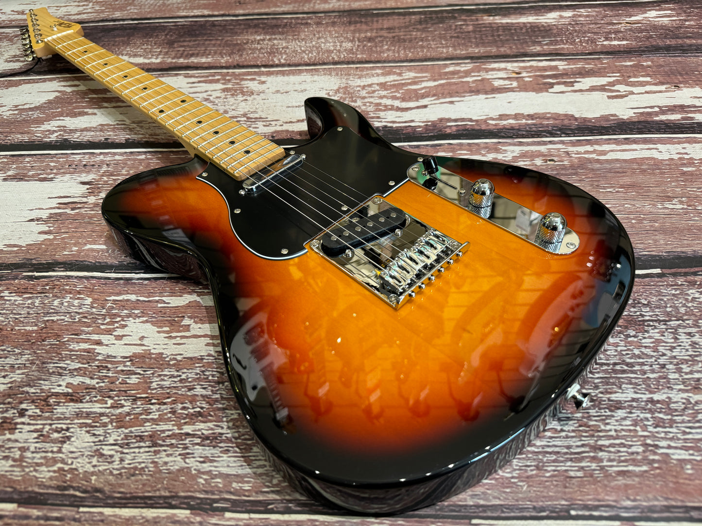 FGN Iliad Boudary FujiGen Japan 3 tone sunburst