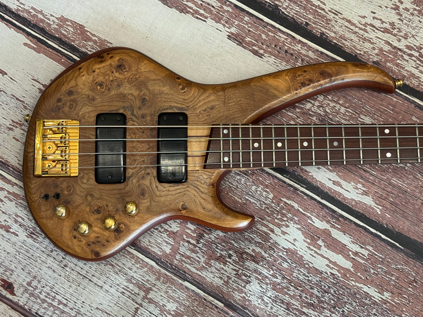 Graham Pollard "Swallow" exotic active luthier made bass