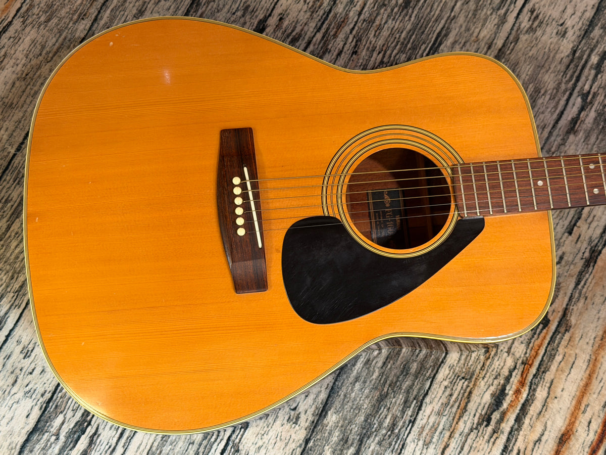 Yamaha FG160 Acoustic