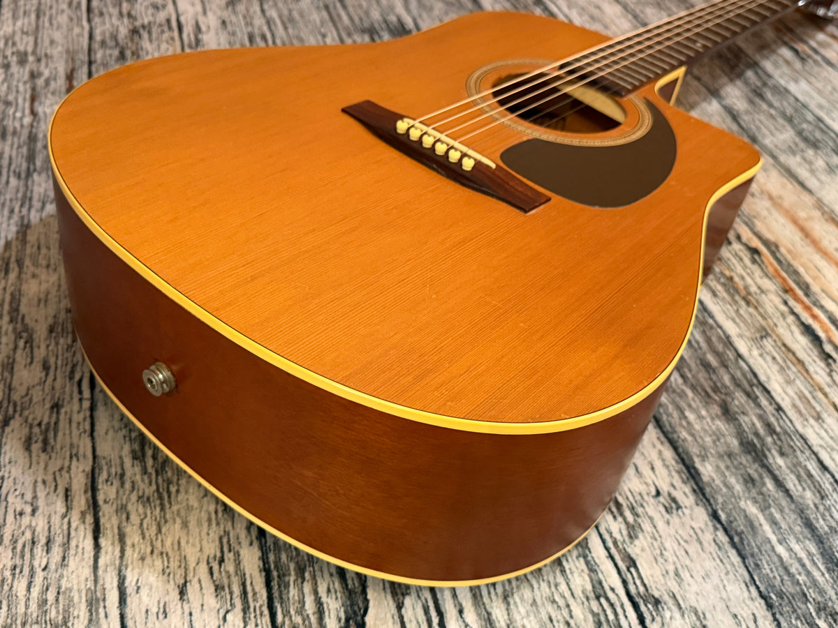 Seagull S6 plus CW cedar - All solid electro