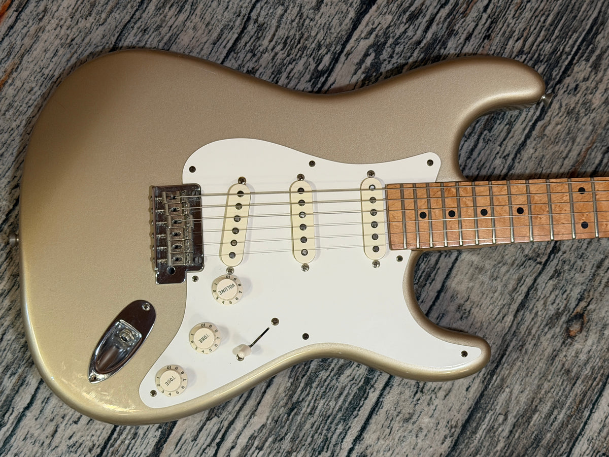 Fender Standard Stratocaster (MIM) with WD birdseye neck