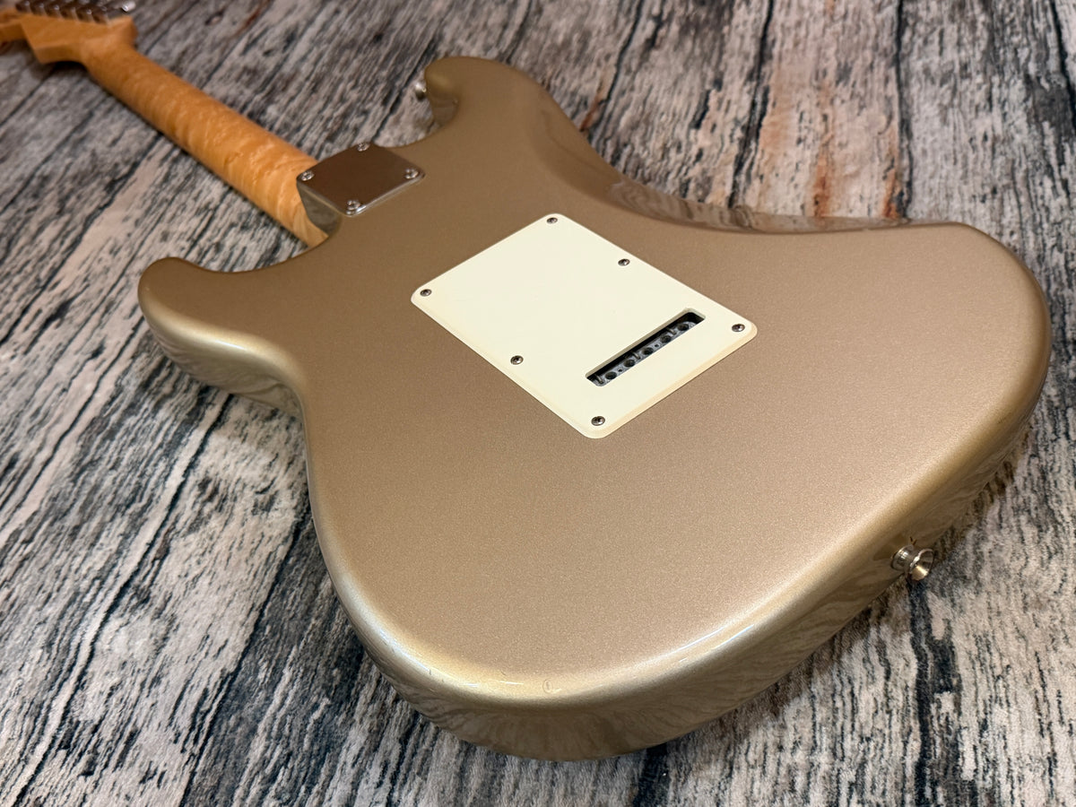 Fender Standard Stratocaster (MIM) with WD birdseye neck