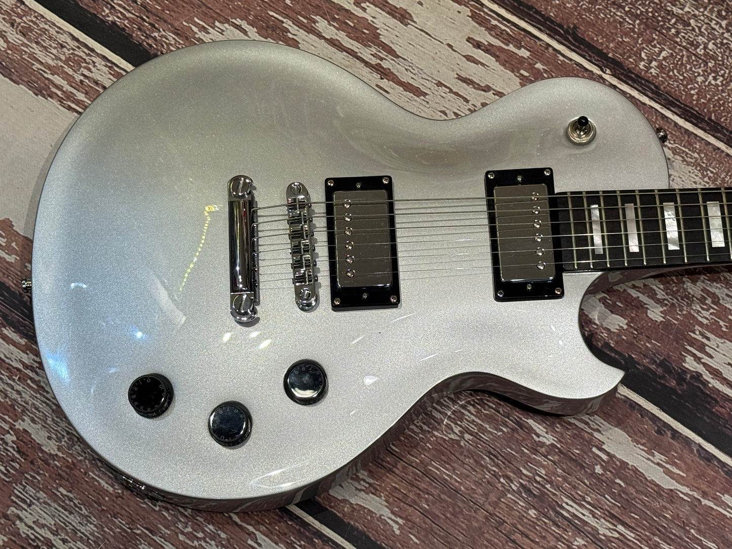 Schecter Diamond Series Solo II Custom with Schecter case - Custom finish