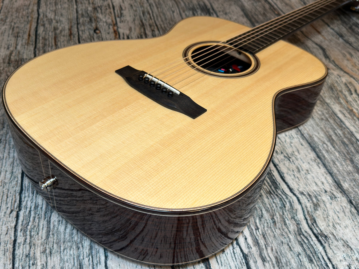 Artist Rosewood Series – Bowman Spruce Full Body Electro Acoustic