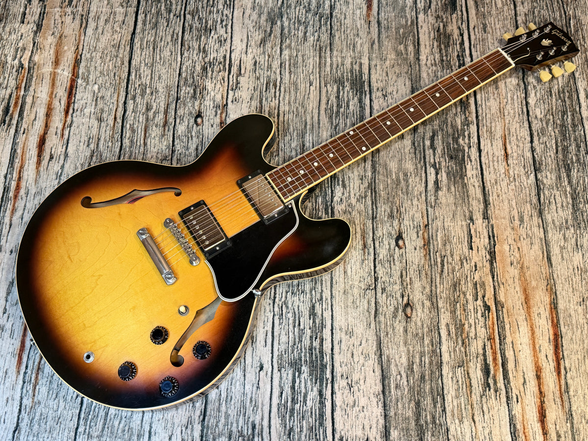 Gibson ES-335 Dot Tobacco Sunburst - 2008, with case & COA