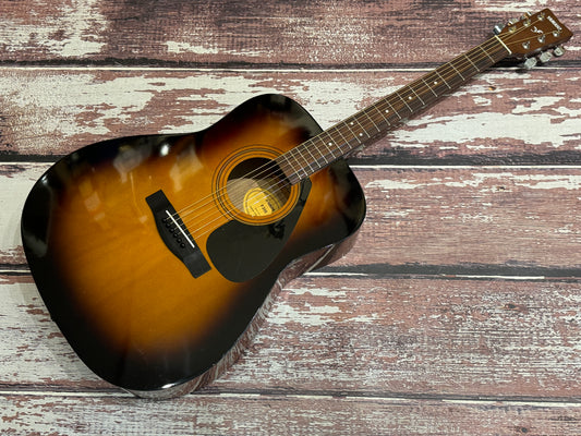 Yamaha F-310 Sunburst Acoustic