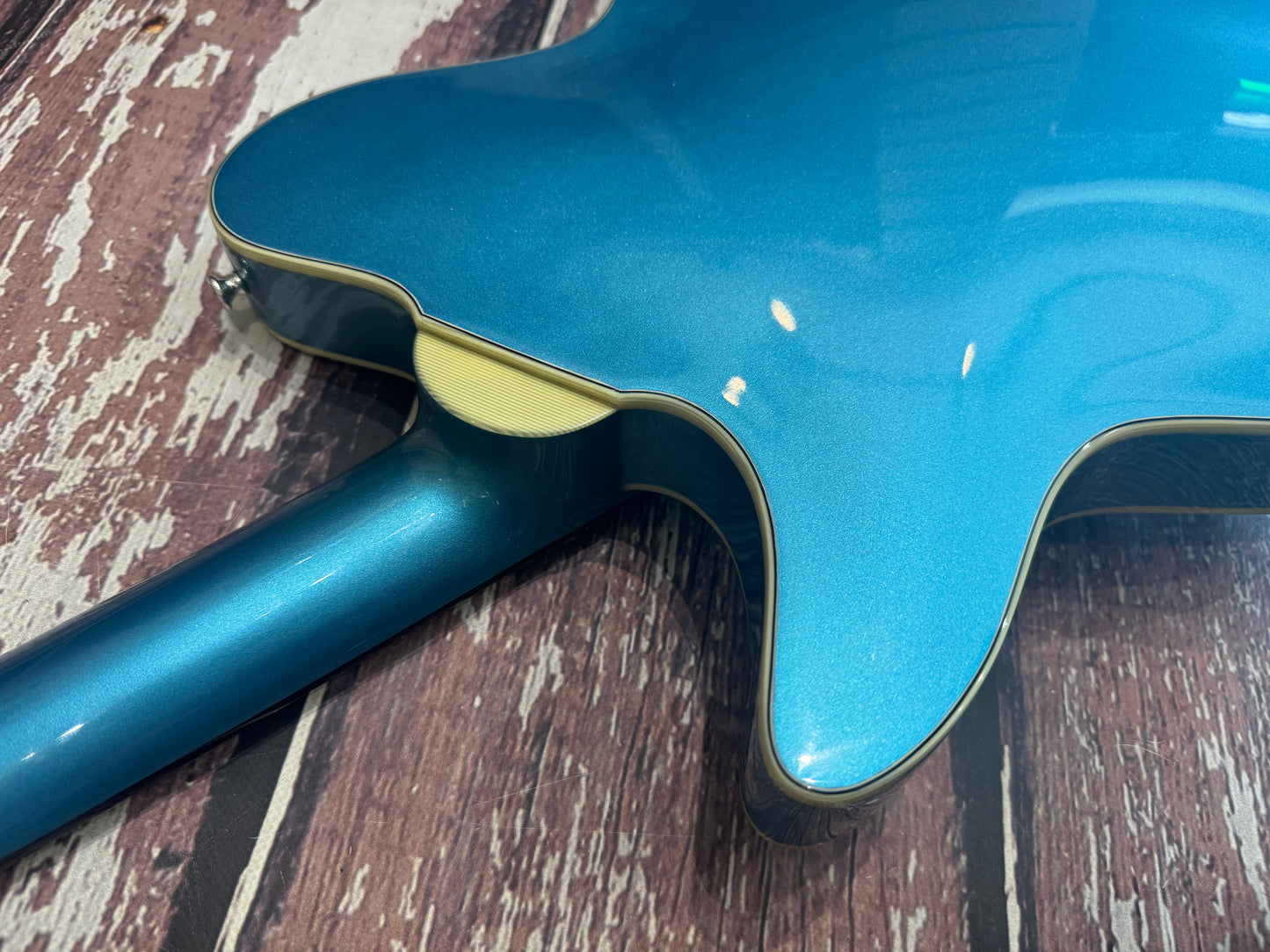 Eastman Romeo LA - Celestine blue, full hollow with OHSC & COA